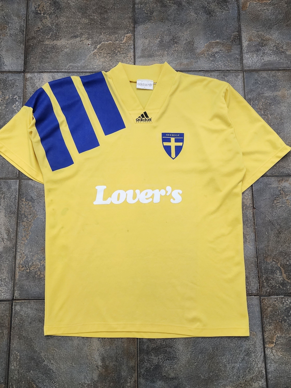 Vintage 1992-1994 Adidas Equipment Men's Large Sweden Home Soccer Futbol Jersey